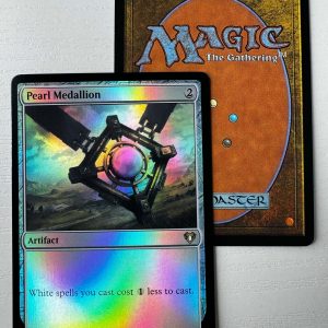 Pearl Medallion Commander Masters Foil