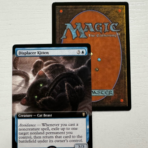 Displacer Kitten Extended Art