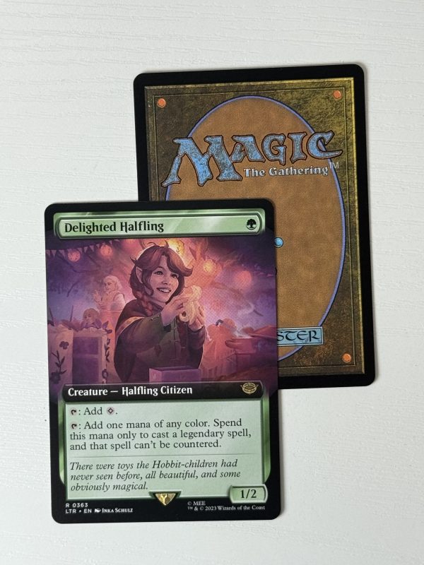 Delighted Halfling Extended Art BX04